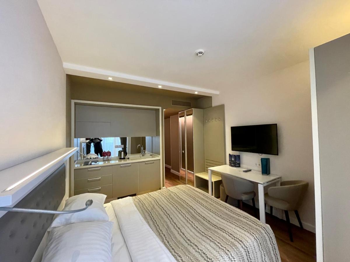 Batumi Continental Apartments Exterior photo